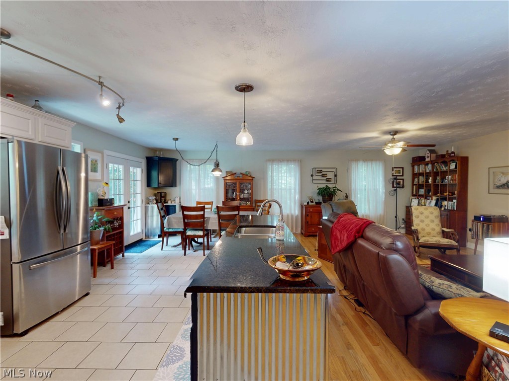 1083 Dock Road Madison OH 44057