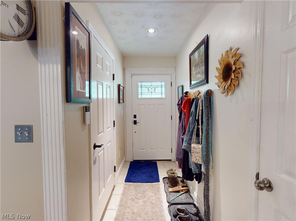 1083 Dock Road Madison OH 44057