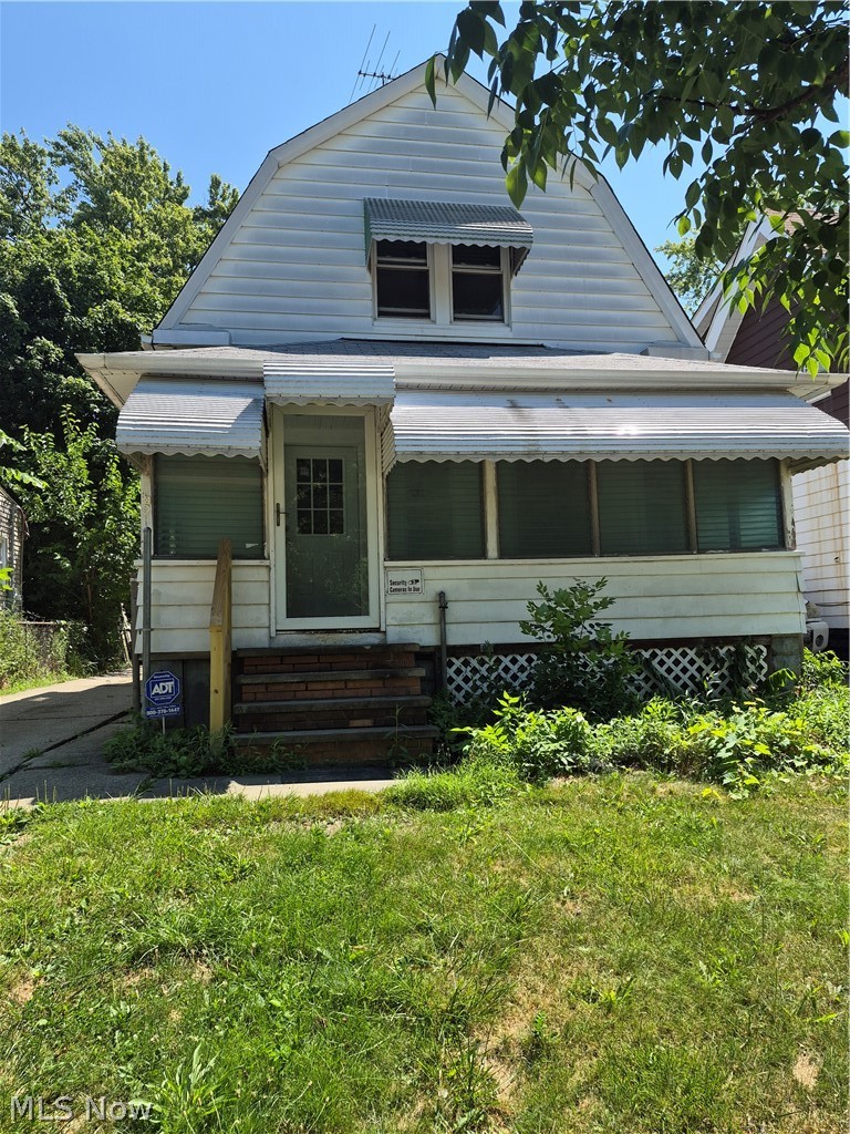 2095 W 103rd Street Cleveland OH 44102