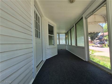 2095 W 103rd Street Cleveland OH 44102