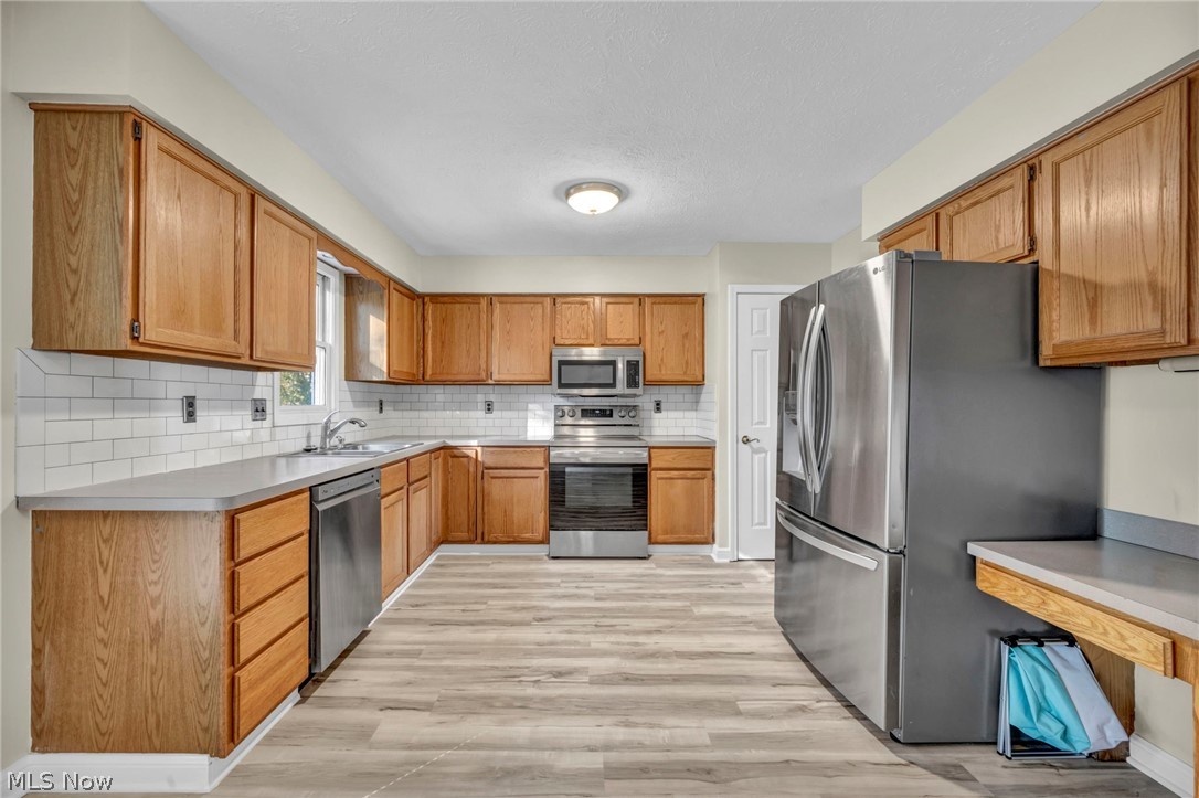 6048 Ridgeview Boulevard North Ridgeville OH 44039