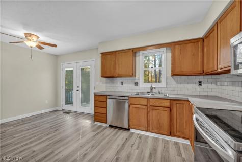 6048 Ridgeview Boulevard North Ridgeville OH 44039