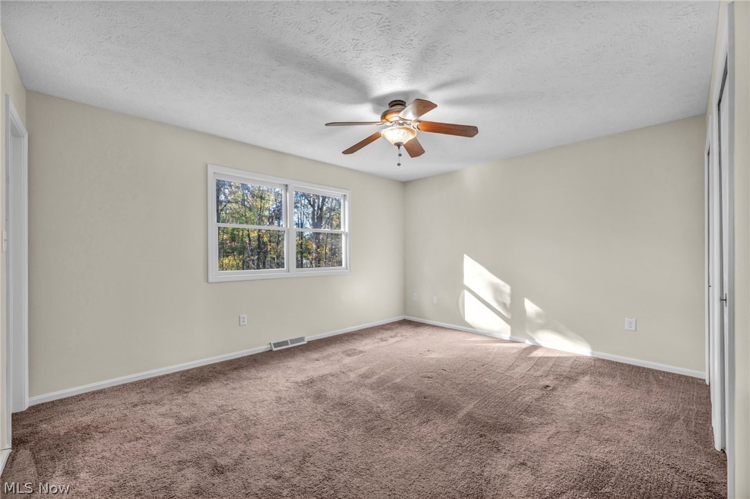6048 Ridgeview Boulevard North Ridgeville OH 44039