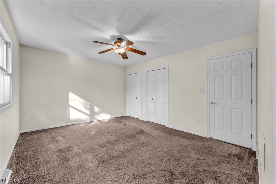 6048 Ridgeview Boulevard North Ridgeville OH 44039