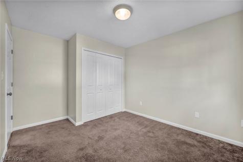 6048 Ridgeview Boulevard North Ridgeville OH 44039