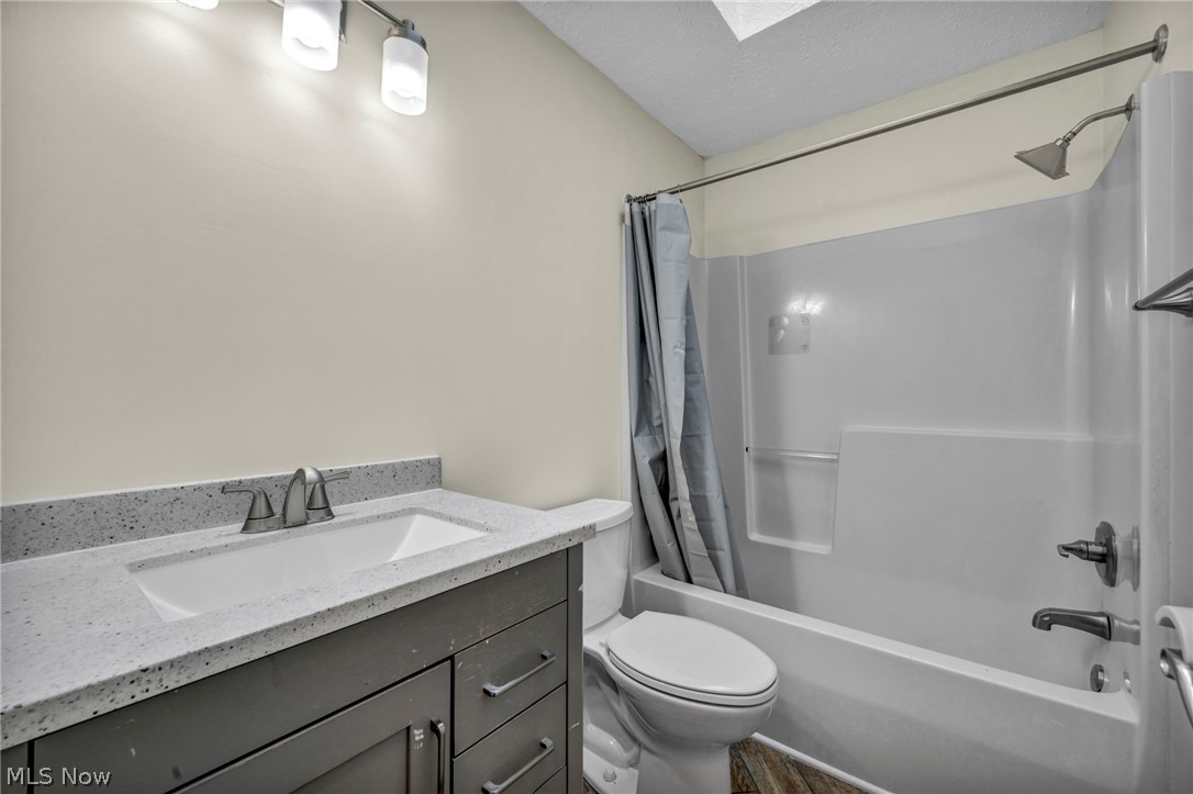 6048 Ridgeview Boulevard North Ridgeville OH 44039