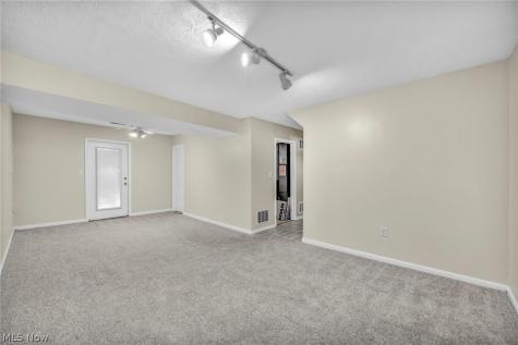 6048 Ridgeview Boulevard North Ridgeville OH 44039