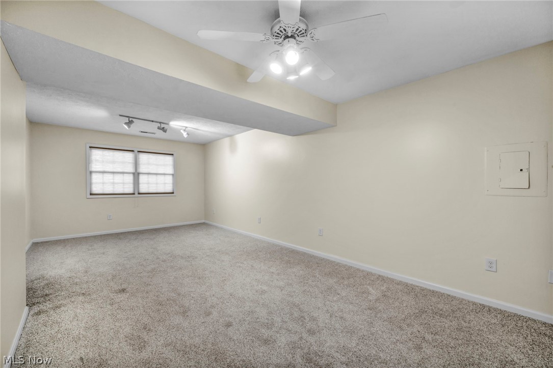 6048 Ridgeview Boulevard North Ridgeville OH 44039