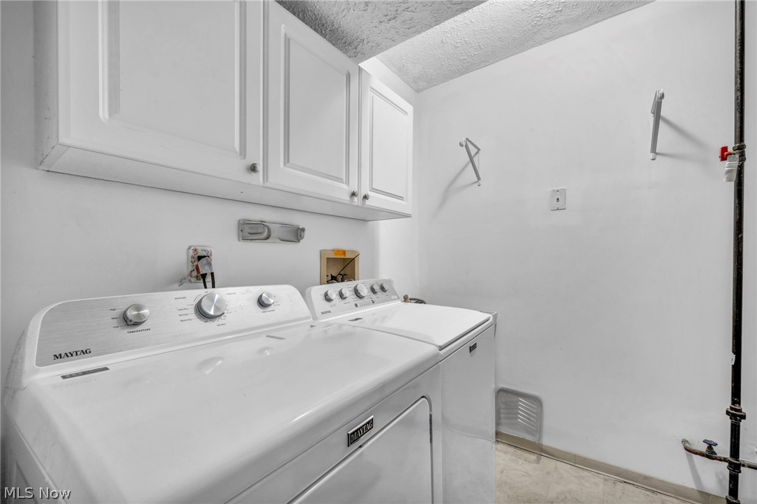 6048 Ridgeview Boulevard North Ridgeville OH 44039