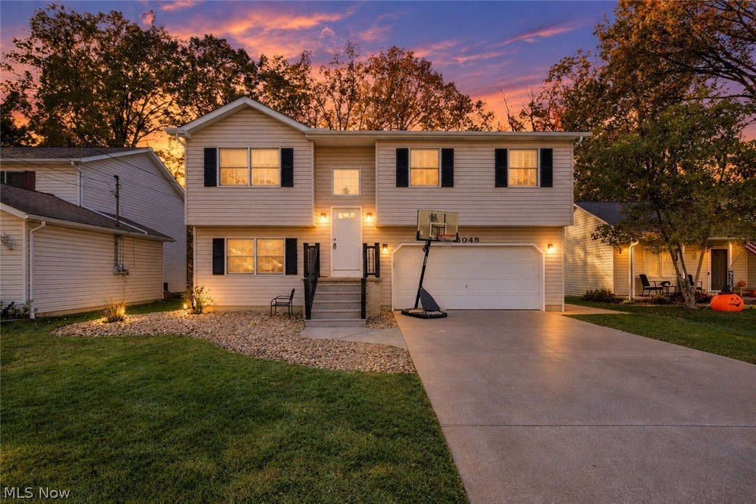 6048 Ridgeview Boulevard North Ridgeville OH 44039