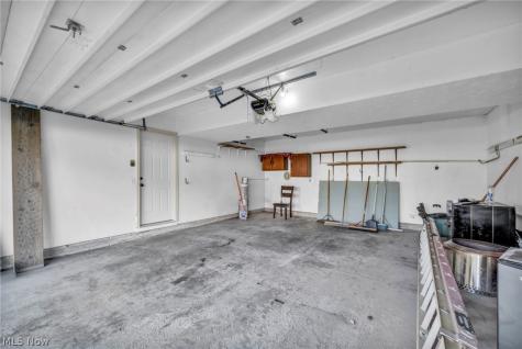 6048 Ridgeview Boulevard North Ridgeville OH 44039