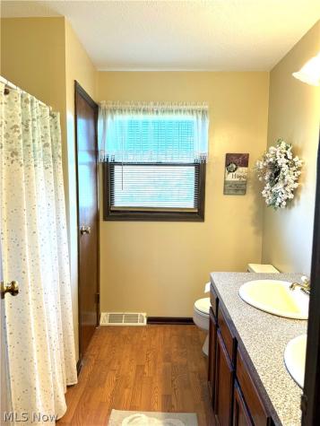 3906 Webb Road Ravenna OH 44266