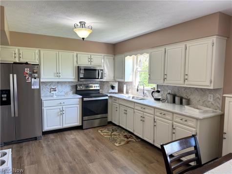 3906 Webb Road Ravenna OH 44266