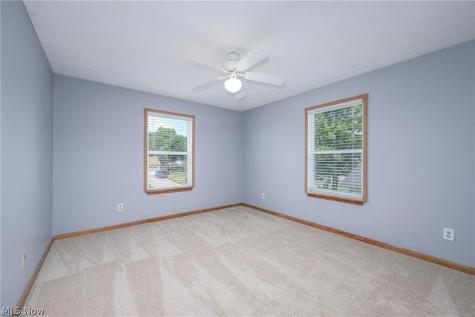 835 Yorkshire Drive Ravenna OH 44266