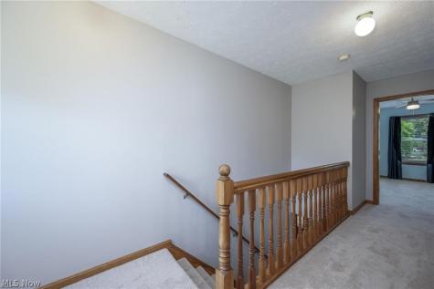 835 Yorkshire Drive Ravenna OH 44266