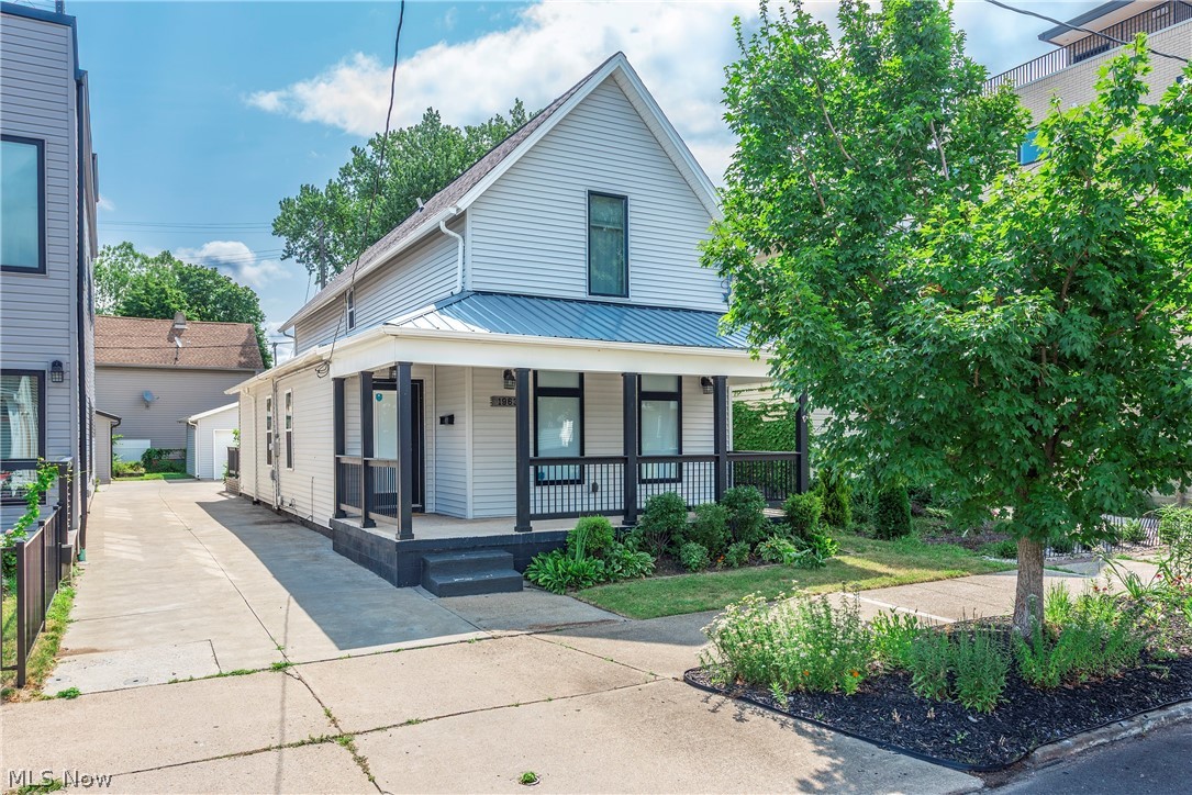 1963 W 47th Street Cleveland OH 44102