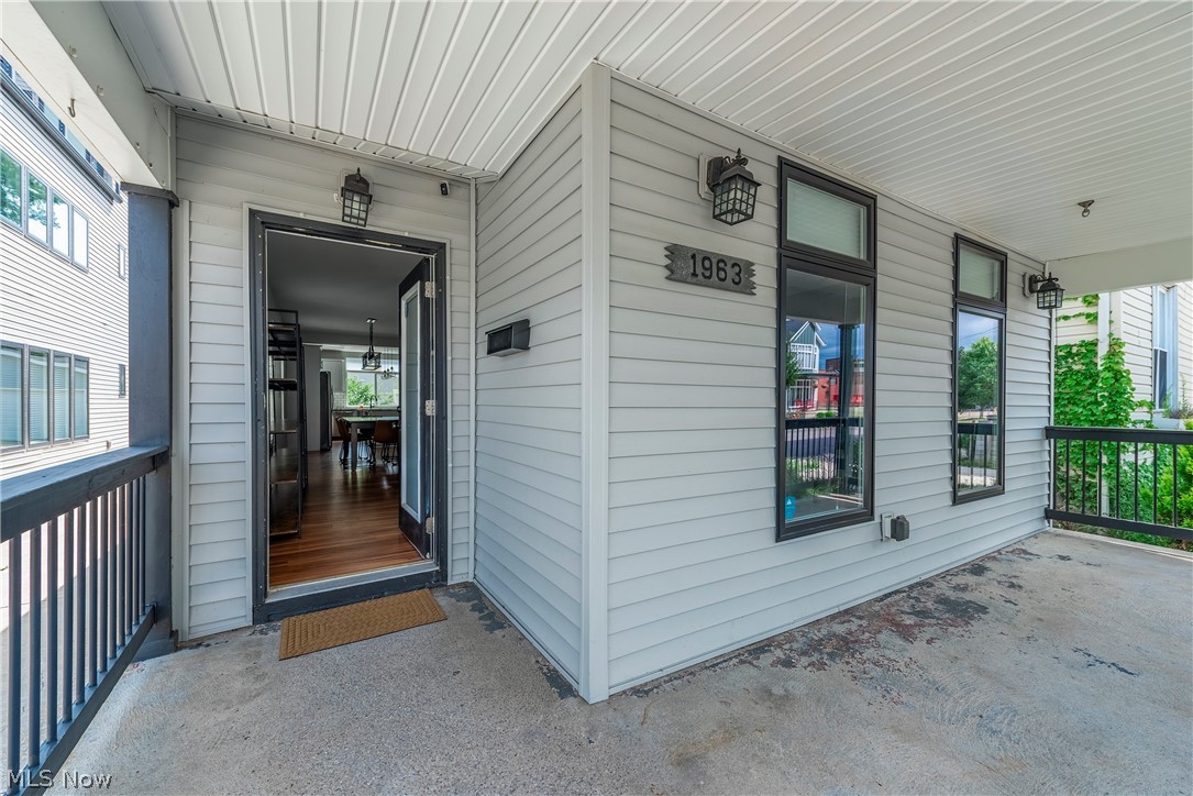 1963 W 47th Street Cleveland OH 44102