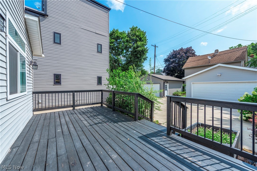 1963 W 47th Street Cleveland OH 44102