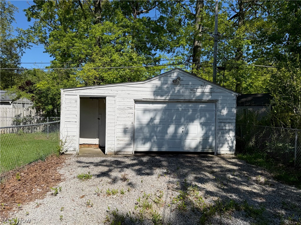 311 Inwood Boulevard Avon Lake OH 44012