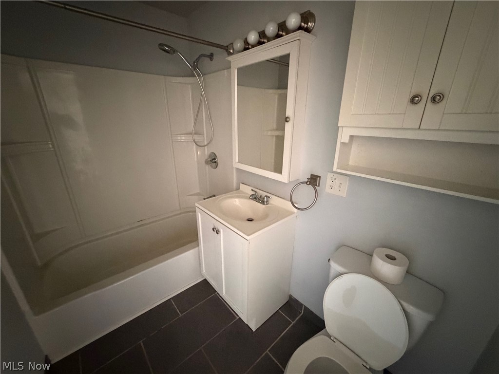 311 Inwood Boulevard Avon Lake OH 44012
