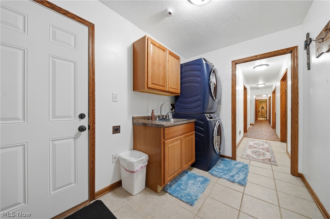 3210 Center Road Ashtabula OH 44004