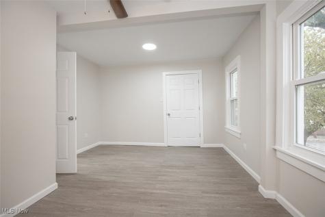 4502 Bush Avenue Cleveland OH 44109