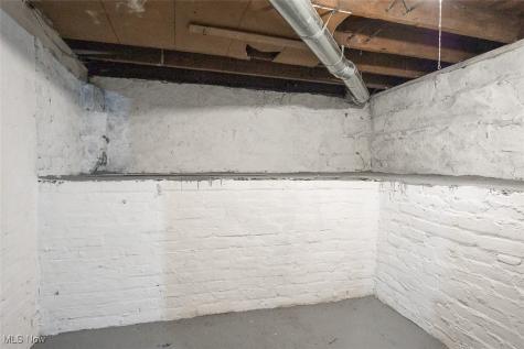 4502 Bush Avenue Cleveland OH 44109