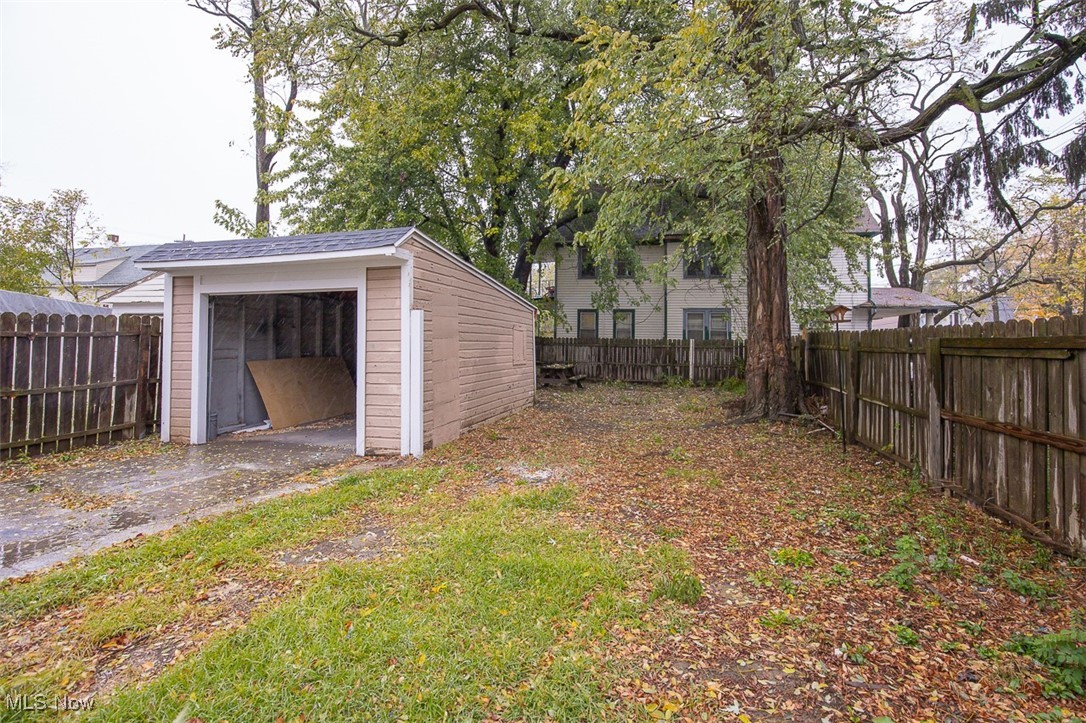 4502 Bush Avenue Cleveland OH 44109