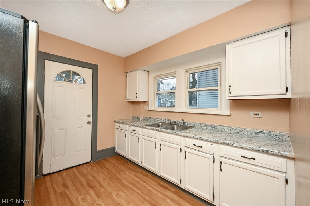 77 W Mildred Avenue Akron OH 44310