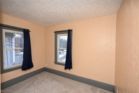 77 W Mildred Avenue Akron OH 44310