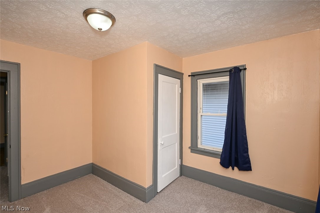 77 W Mildred Avenue Akron OH 44310