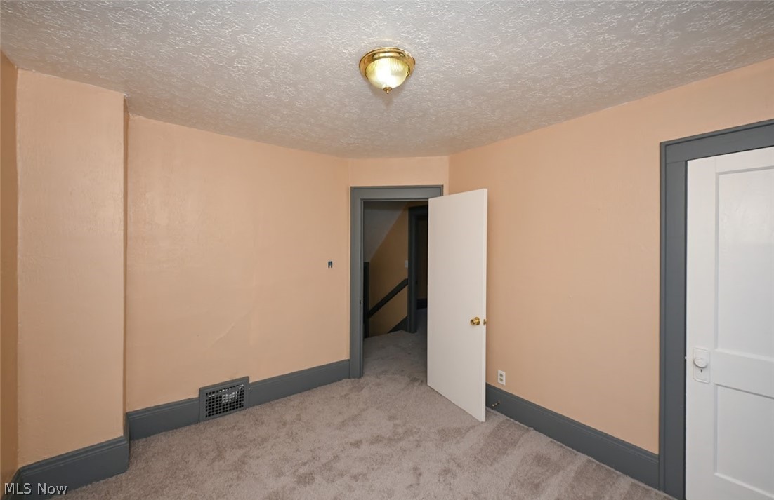 77 W Mildred Avenue Akron OH 44310