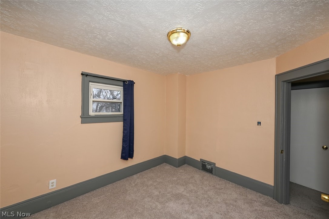 77 W Mildred Avenue Akron OH 44310