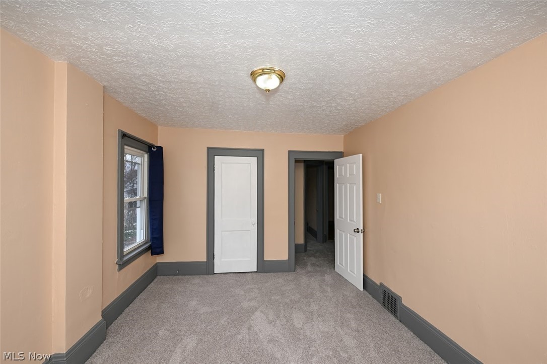 77 W Mildred Avenue Akron OH 44310