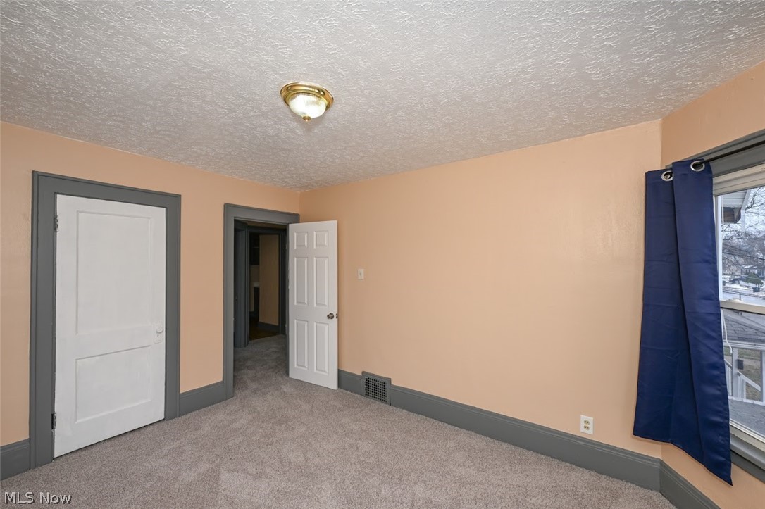 77 W Mildred Avenue Akron OH 44310
