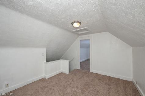 77 W Mildred Avenue Akron OH 44310