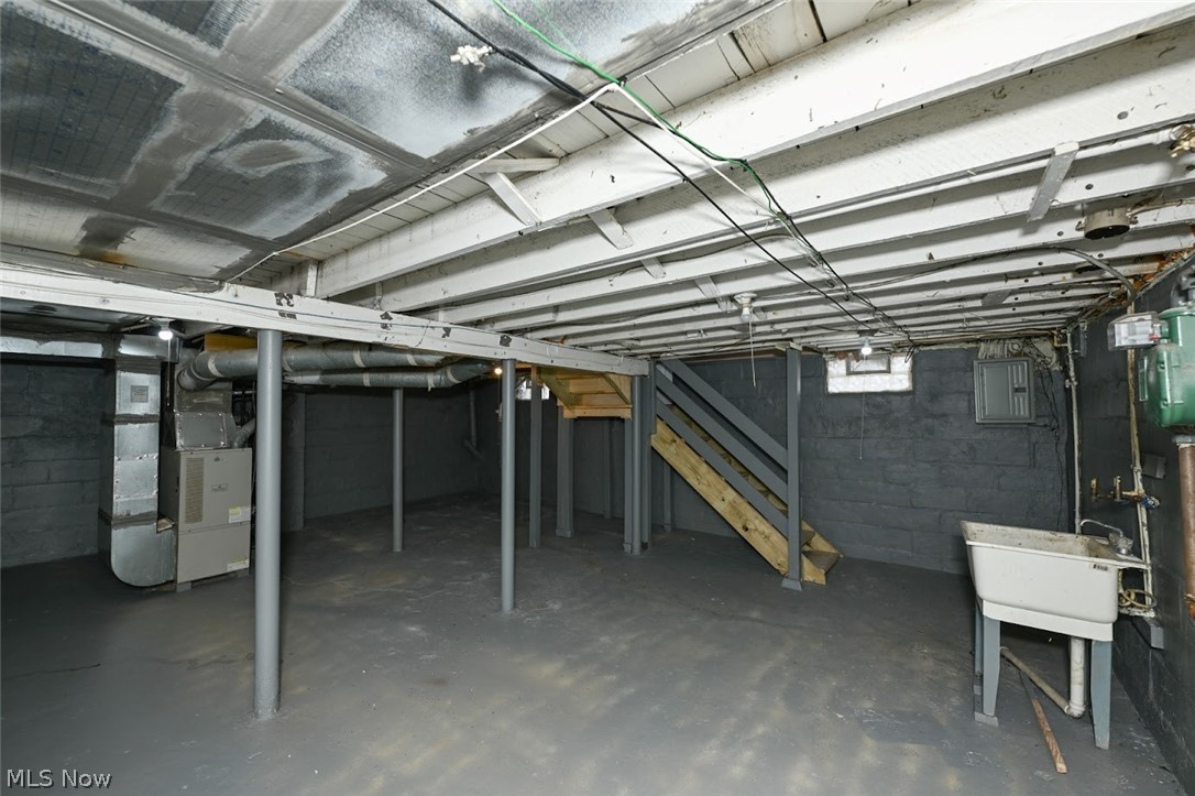 77 W Mildred Avenue Akron OH 44310