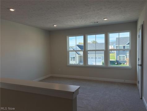 6045 Audriana Way Lorain OH 44053