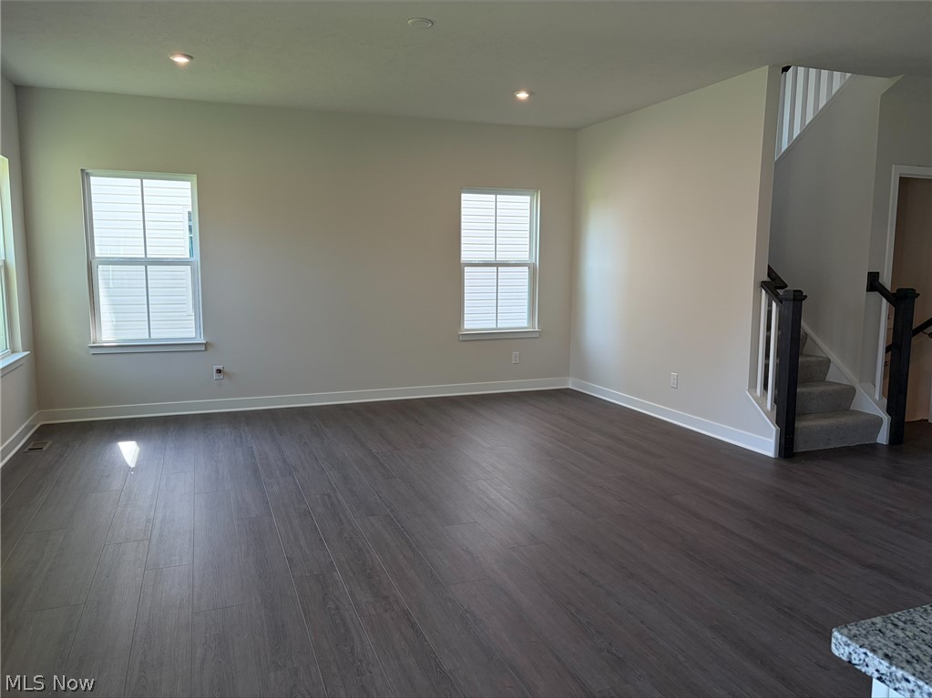 6045 Audriana Way Lorain OH 44053