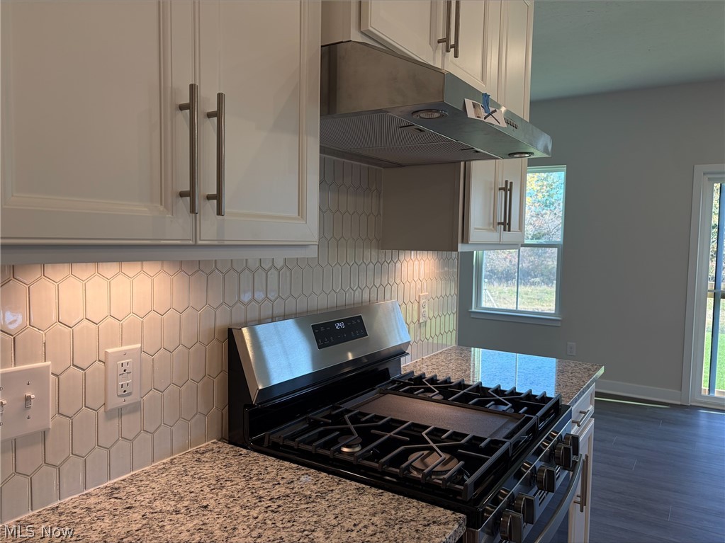 6045 Audriana Way Lorain OH 44053