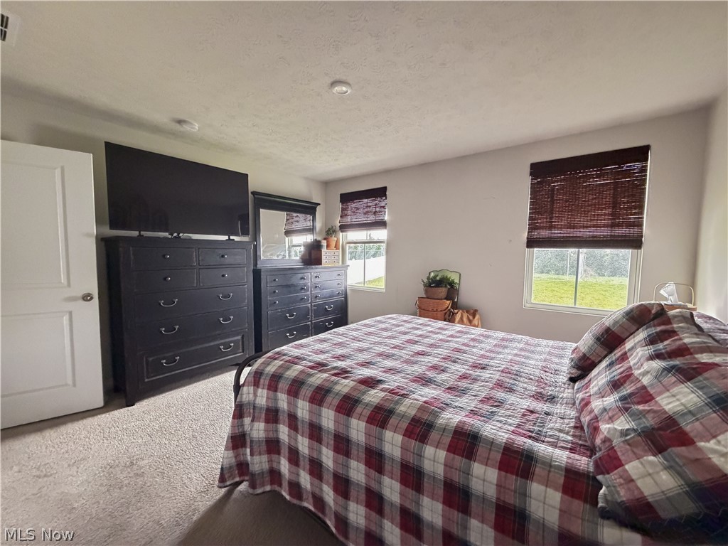 2670 Himelrigh Boulevard Barberton OH 44203