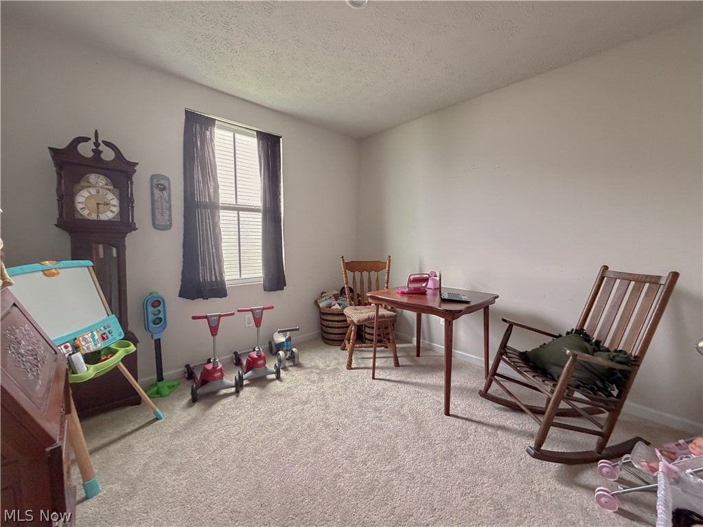 2670 Himelrigh Boulevard Barberton OH 44203