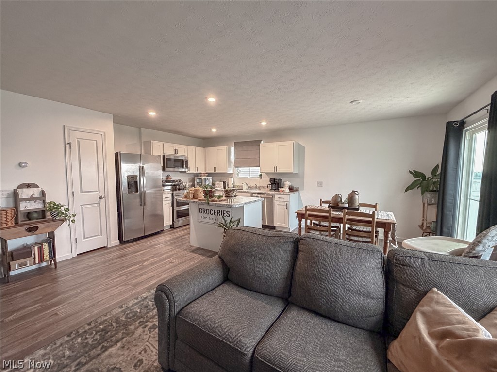 2670 Himelrigh Boulevard Barberton OH 44203