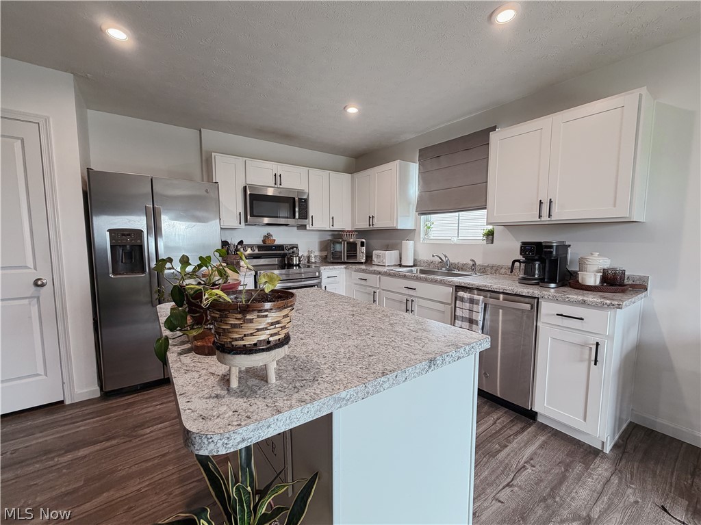 2670 Himelrigh Boulevard Barberton OH 44203