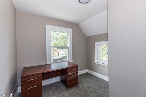 457 S Firestone Boulevard Akron OH 44301