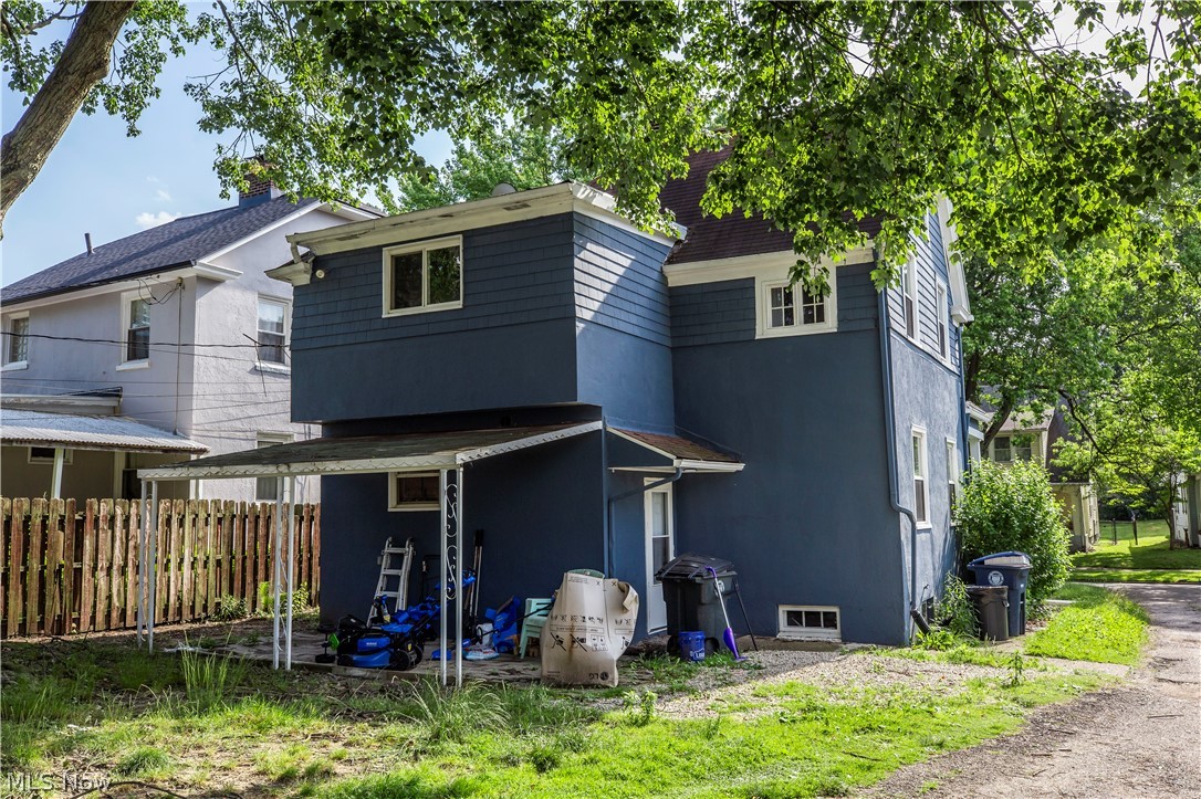 457 S Firestone Boulevard Akron OH 44301