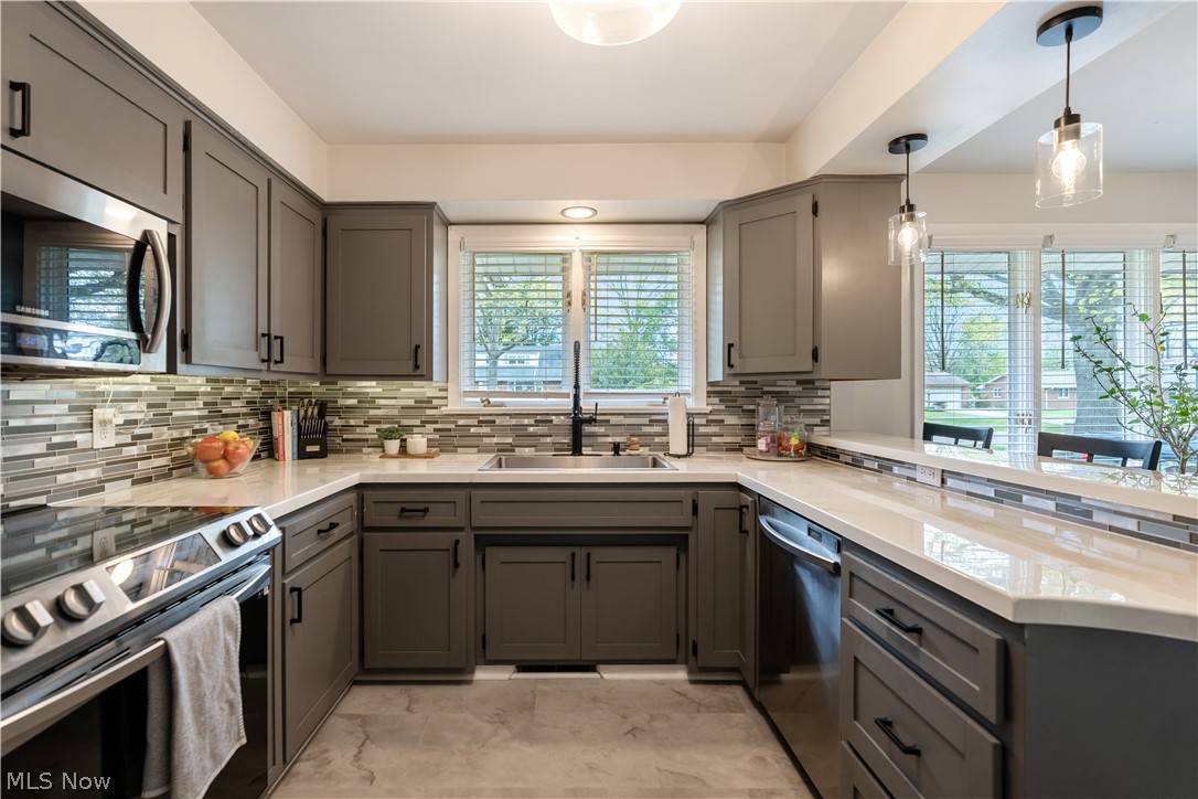 1331 Buena Vista Street NE Canton OH 44714