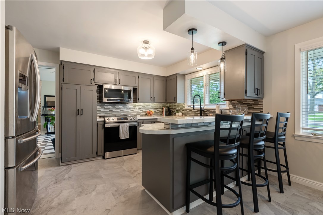 1331 Buena Vista Street NE Canton OH 44714