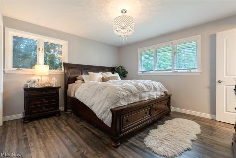 1331 Buena Vista Street NE Canton OH 44714
