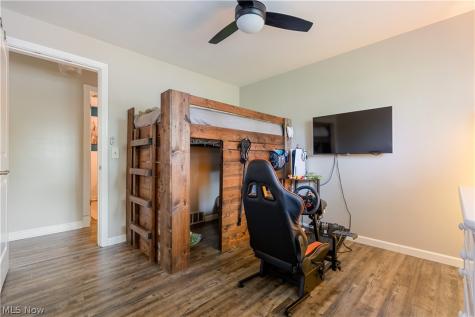 1331 Buena Vista Street NE Canton OH 44714